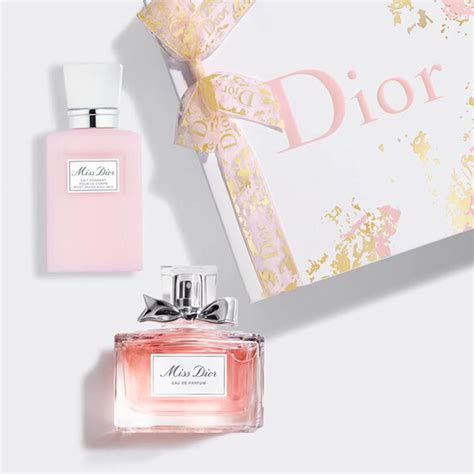 COFFRET MISS DIOR EAU DE PARFUM .